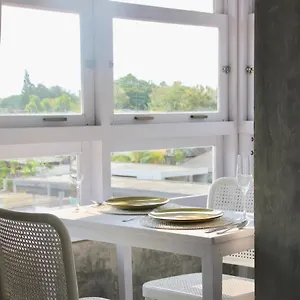  Apartment Penthouse